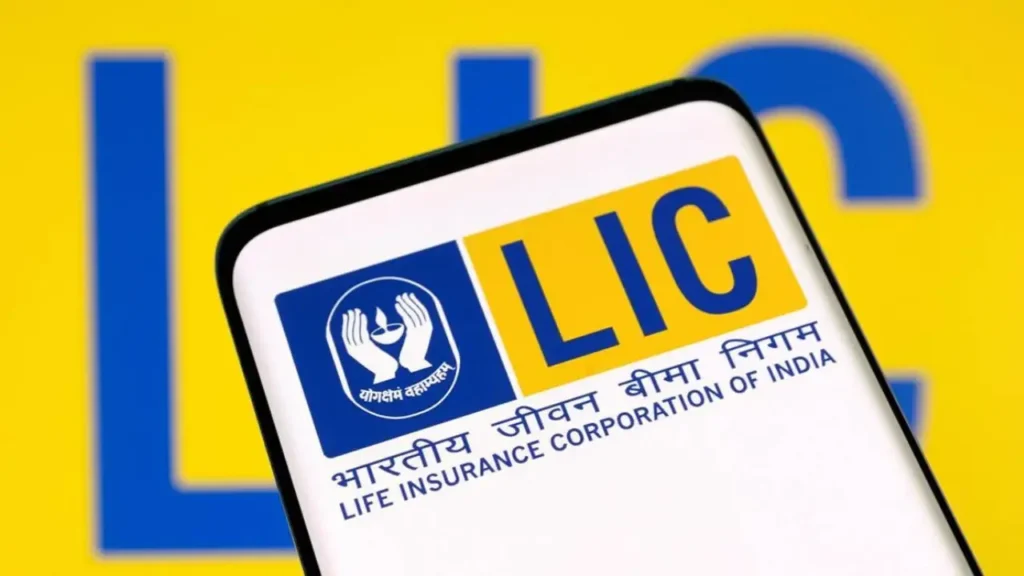 LIC AAO Prelims Result 2025 OUT! : यहां से करें PDF Download और देखें कौन हुआ Mains के लिए चयनित 1 LIC AAO Prelims Result 2025 घोषित – यहां से करें Direct PDF Download और देखें मेरिट लिस्ट